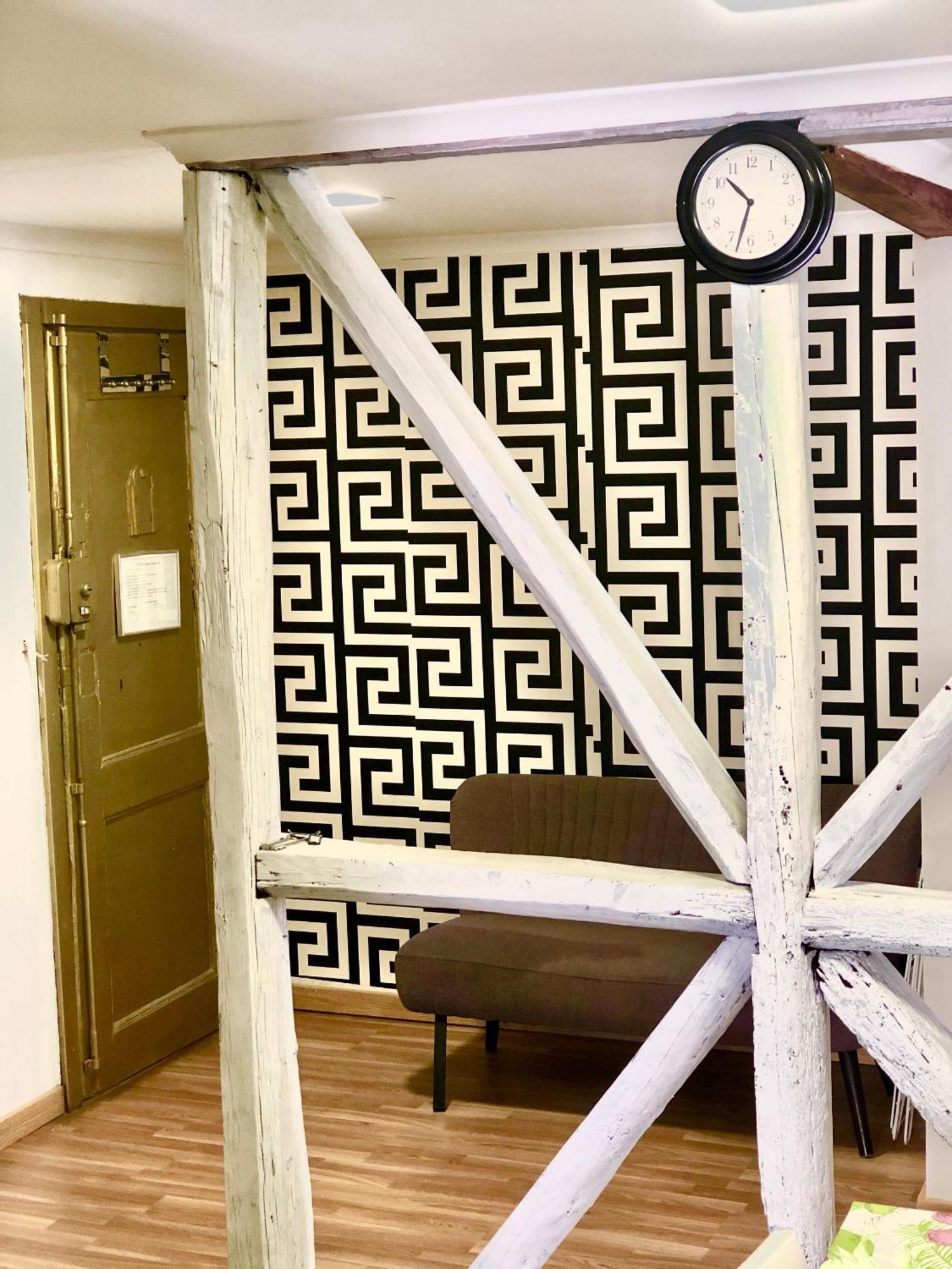 Pensión In Guest - 6lisbon Downtown Private Bedroom