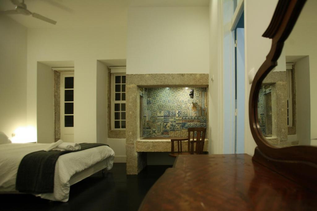 Travellers House - Hostal *