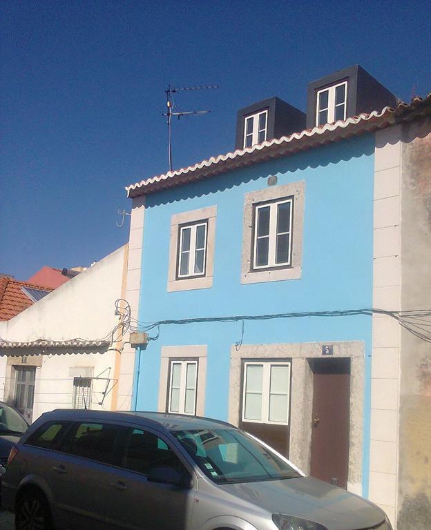 Villahouse Carnide Hostal