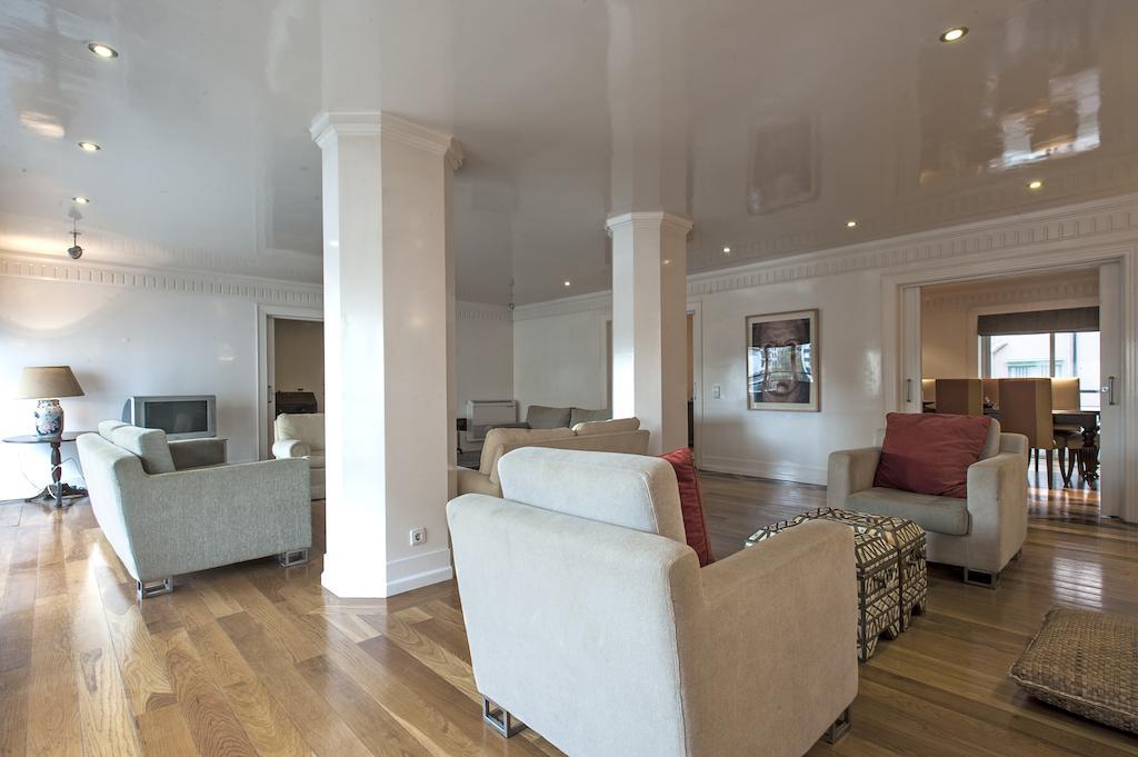 Portuguese Living Saldanha Prestige Lisboa