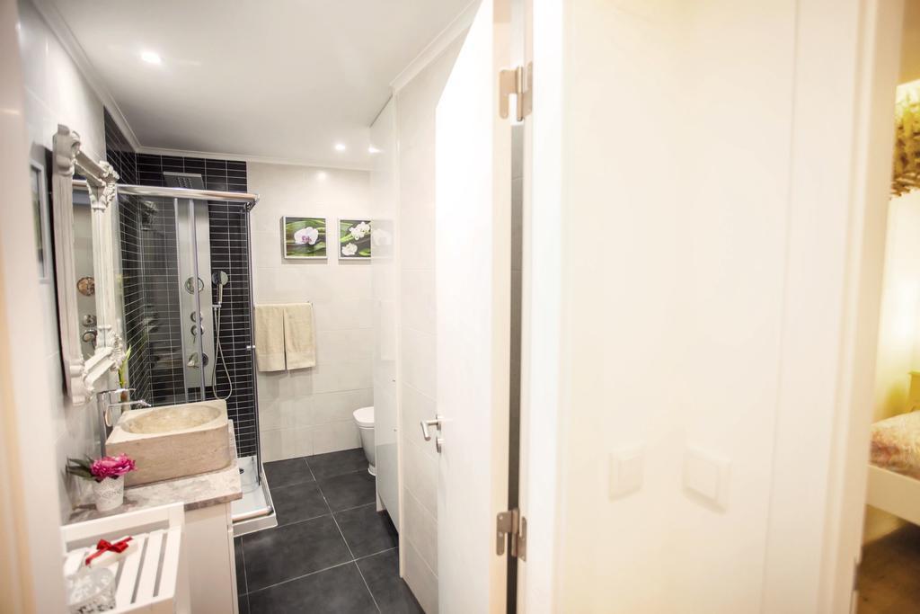 Typical Bairro Alto Apartamento