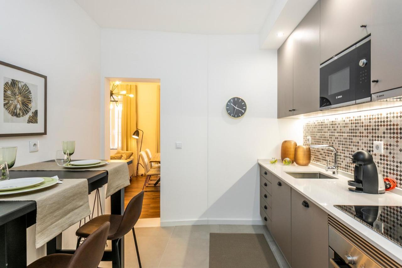 Apartamento Lively 2 Bedroom In Iconic Alfama! *