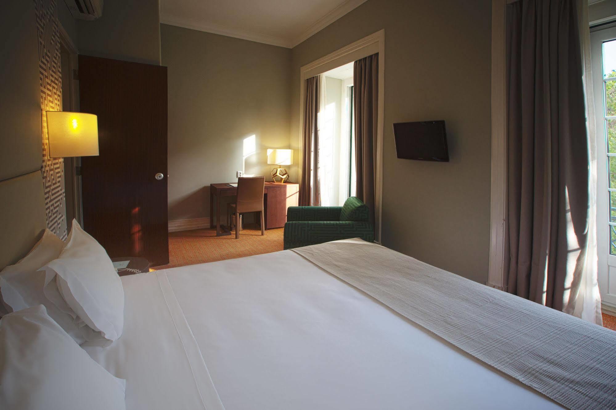 Hotel Miraparque 3*