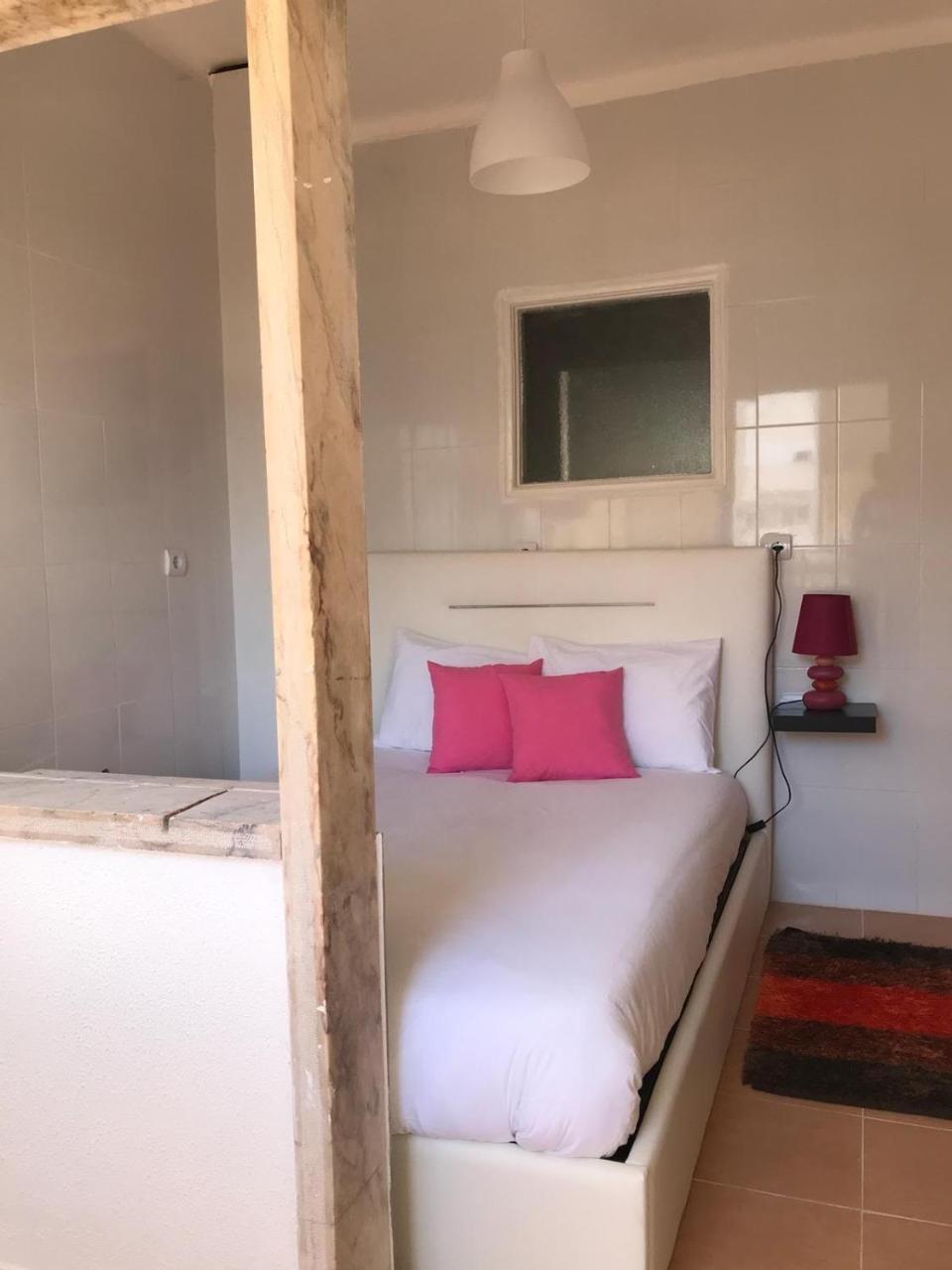 7 Rivers Hostal *