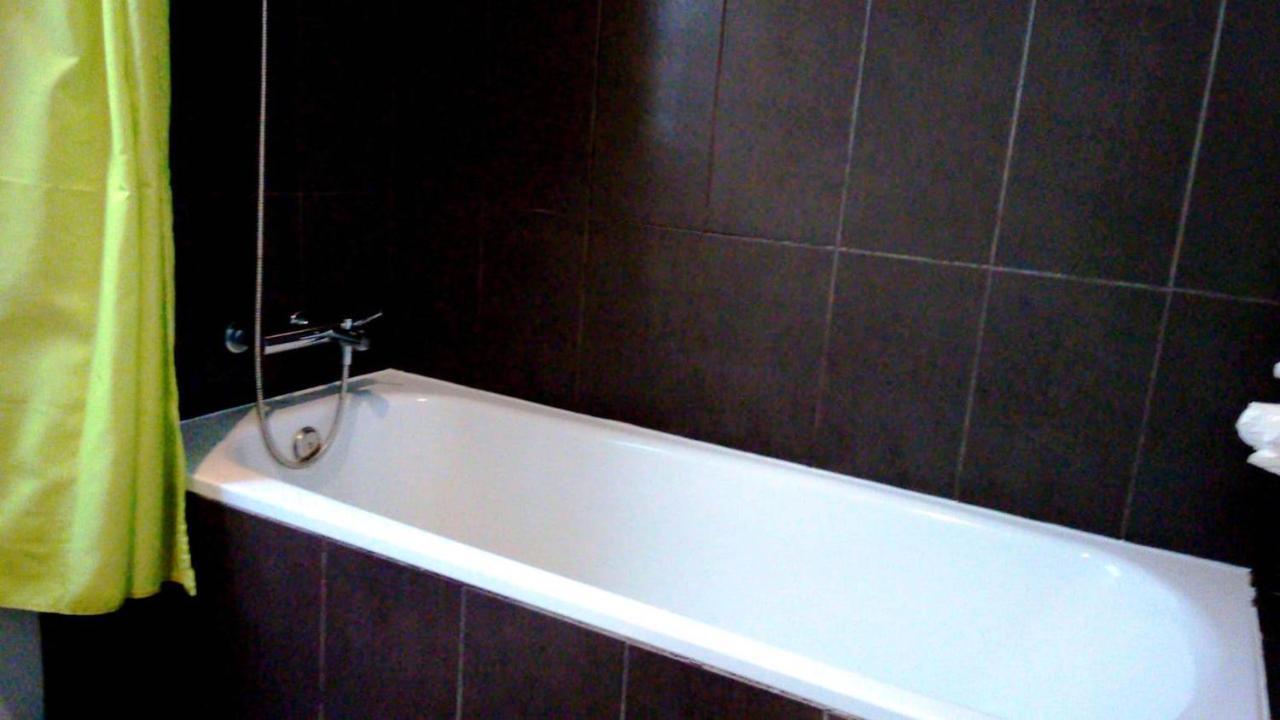 Hostal Metro Lisboa