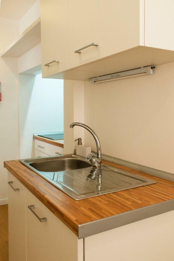 Like - Santos Apartamento Lisboa