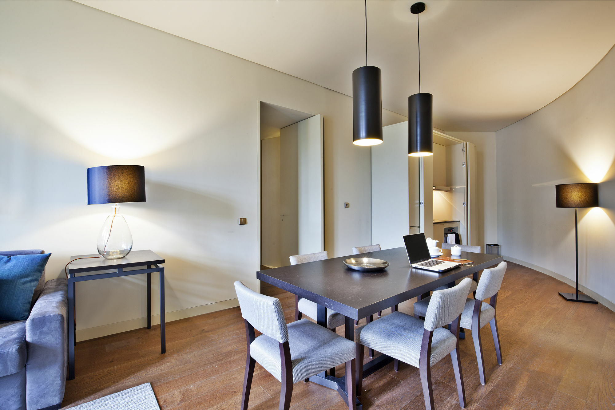 Five Stars 8 Building Apartamento