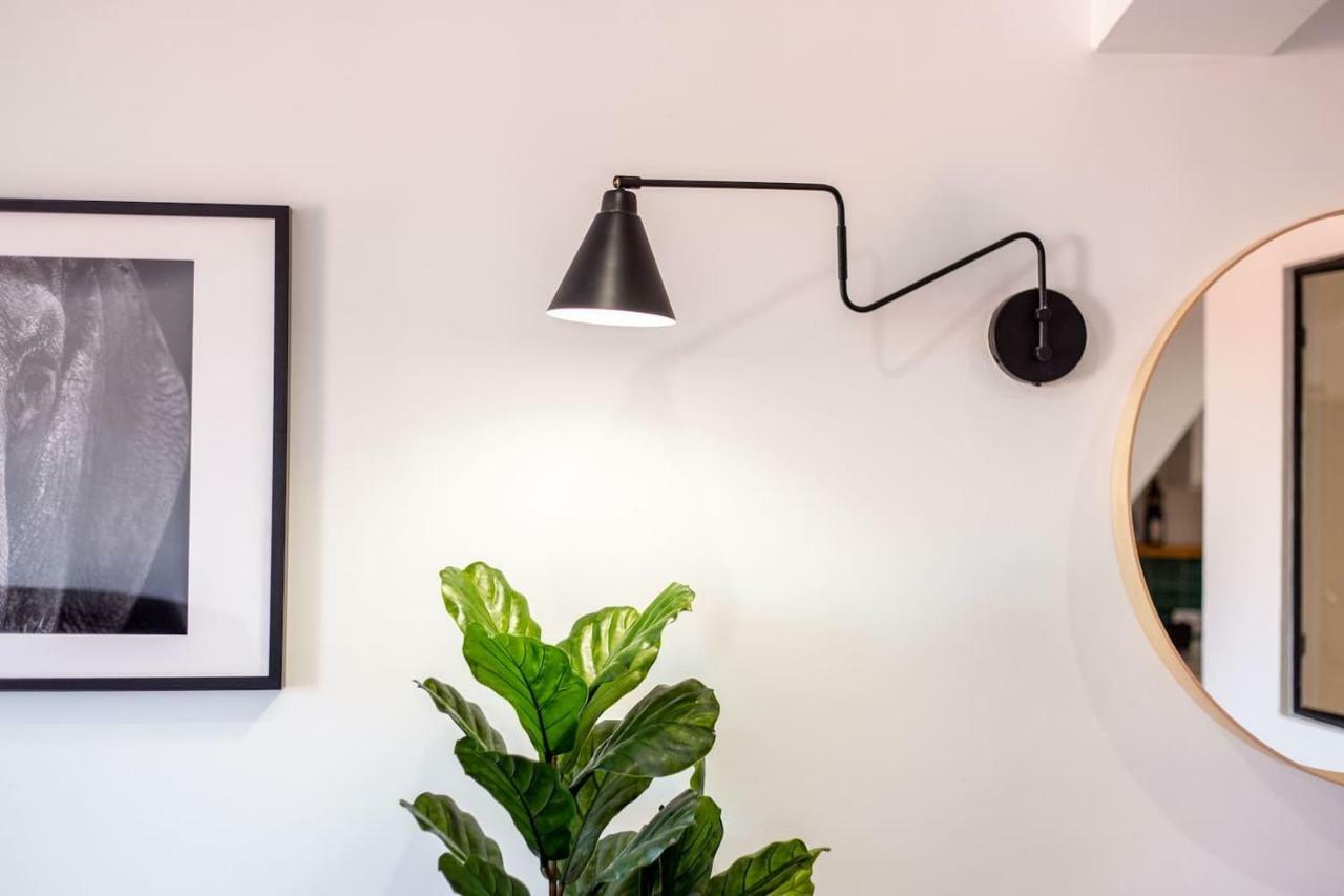 Lovelystay - Turquoise River View I Lisboa