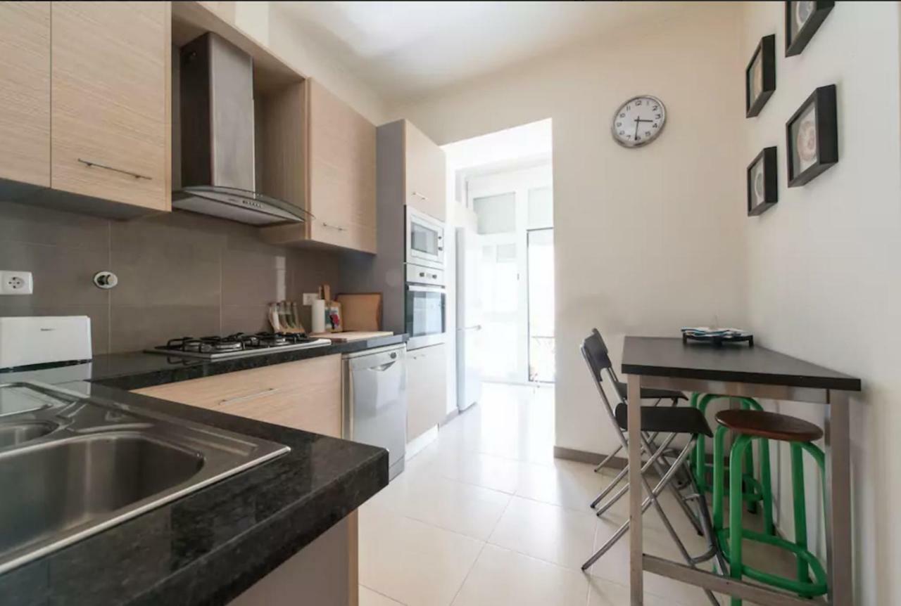 Photographer's House In Graca