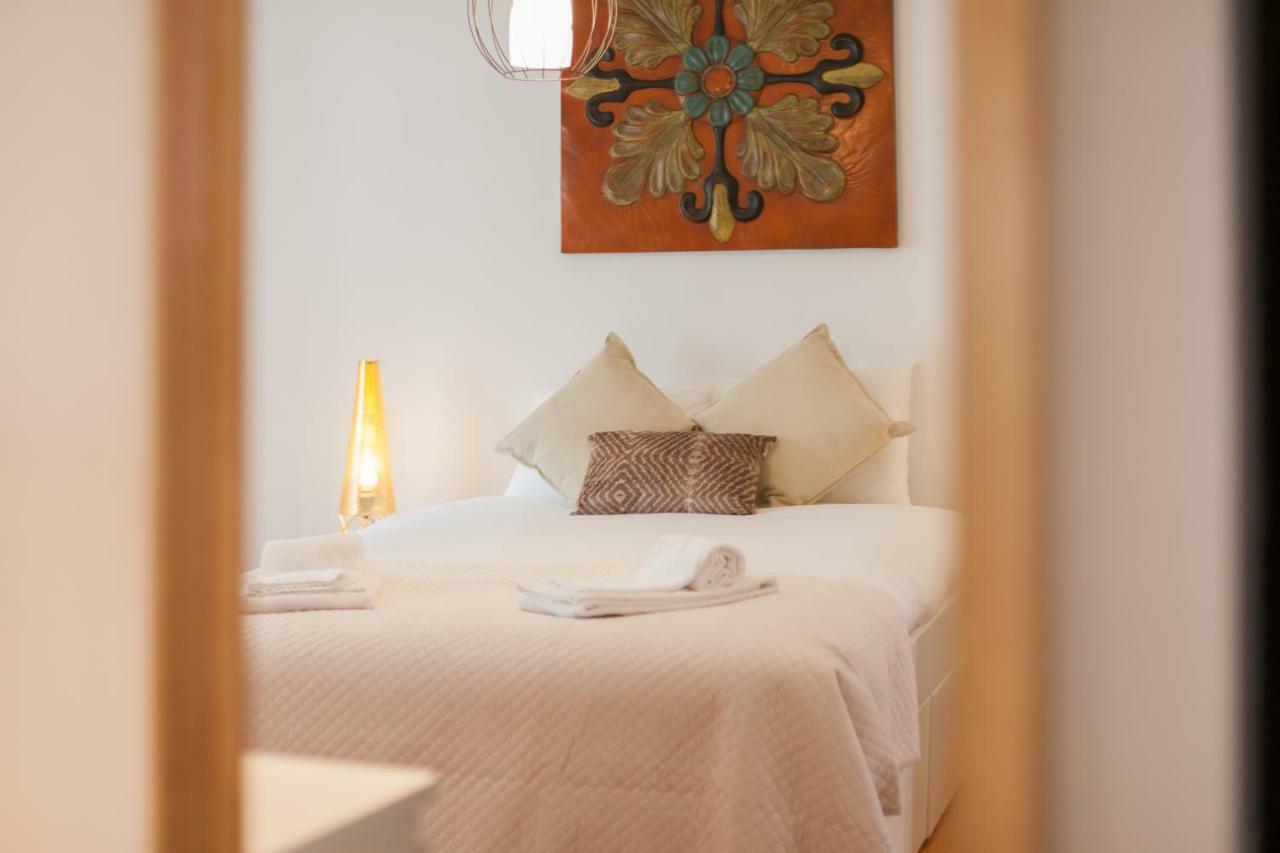 Martim Moniz - By Lu Holidays Lisboa