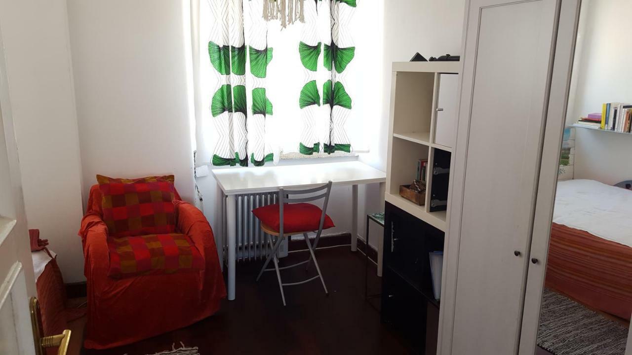 Calçada Dos Barbadinhos, N. 237, 2º Esq. Apartamento Lisboa