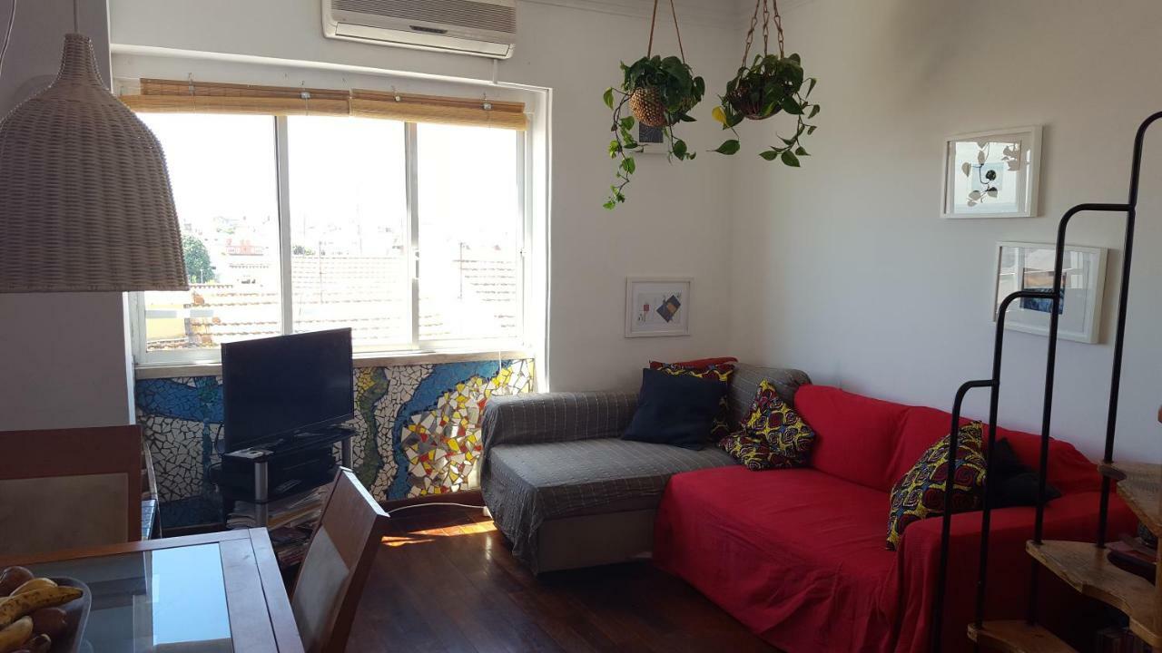 Calçada Dos Barbadinhos, N. 237, 2º Esq. Apartamento Lisboa