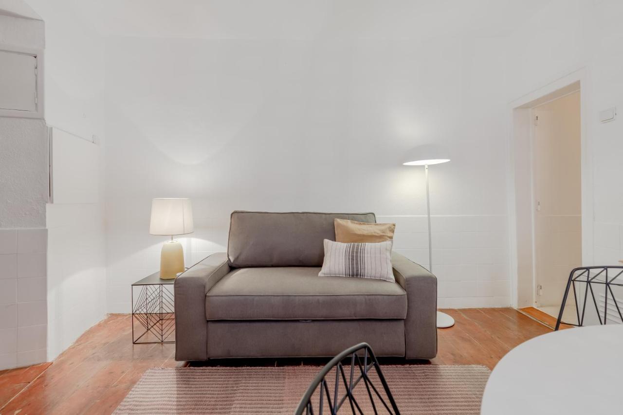 Apartamento Typical Alfama Apartment, By Timecooler