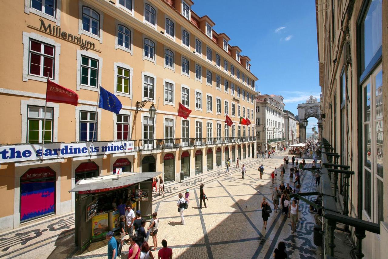 Hostal Travellers House - *