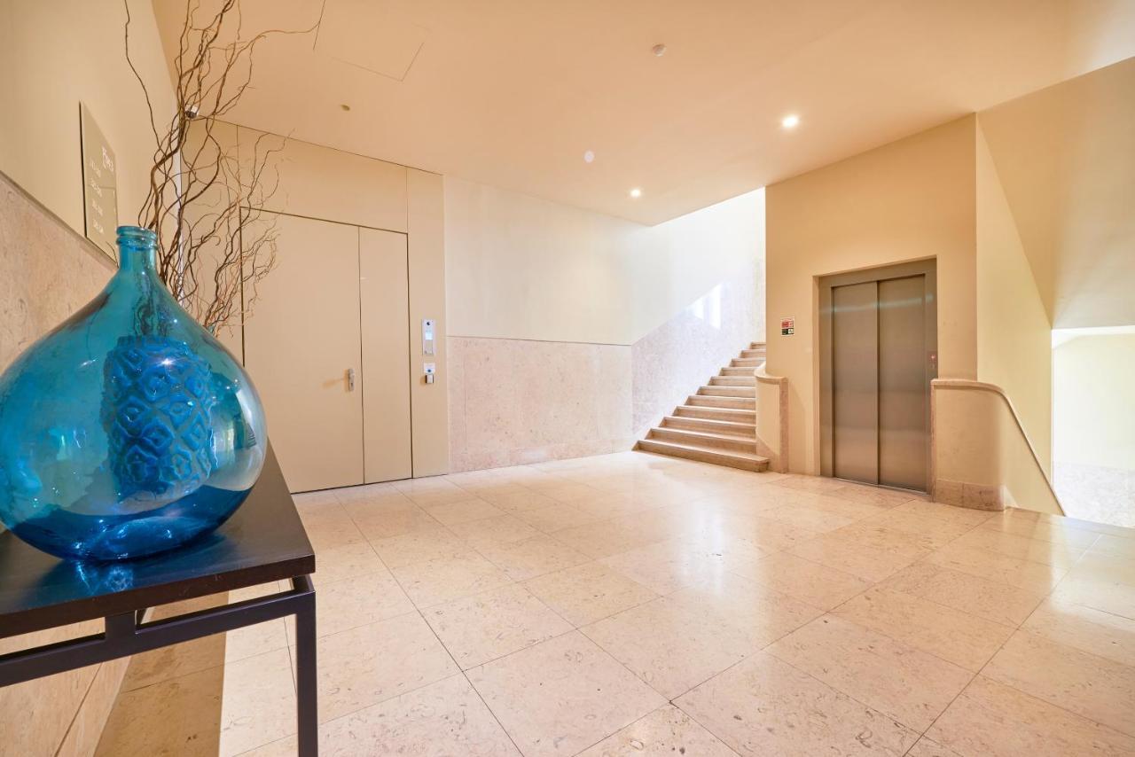 Five Stars 8 Building Apartamento *