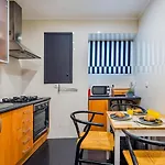 Santa Catarina Lisbon Stay