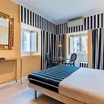 Santa Catarina Lisbon Stay