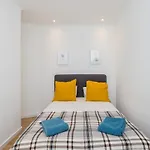 Ola Lisbon - Alfama III