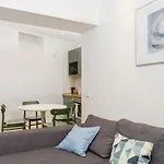 Ola Lisbon - Alfama III
