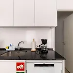 Cozy And Modern Flat In Lisbon