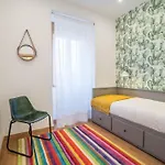 Lisbon Lapa Flat W/ Patio