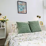 Modern 3 Bedroom Flat In Lisbon