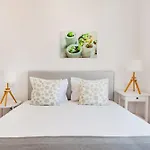 Olarias Terrace Lisbon