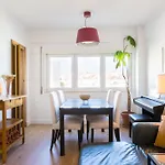 Apartamento central e confortável junto ao bairro da Graça