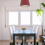 Apartamento central e confortável junto ao bairro da Graça