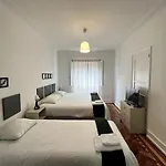 Habitacion Grande Para 3 Centro Lisboa