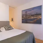 Cozy 1Bdr Apartment By Lovelystay