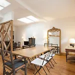 Central, Charming, Quiet, Garden And Parking