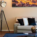Altido Luxurious And Spacious 1-Bed Apt With Huge Terrace By Parque Subway