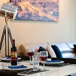 Altido Luxurious And Spacious 1-Bed Apt With Huge Terrace By Parque Subway