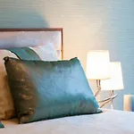 Altido Luxurious And Spacious 1-Bed Apt With Huge Terrace By Parque Subway