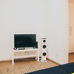 A Casa do Jardim à Estrela I