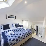 Traditional Duplex Apartments In Principe Real