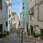 Rua dos Remédios 179