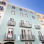 Altido Chic 1Br Apt With Balcony Close By Graca Viewpoint And Tram Stops