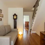 Exquisit Flat Right
