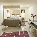 Discovery Apartment Estrela