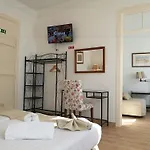 Discovery Apartment Estrela
