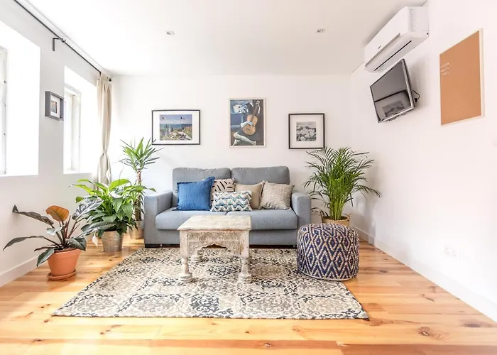Lx Design Apartment Near Congress Center