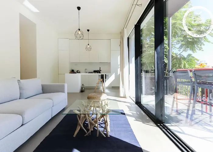 Avenida Premium By Homing