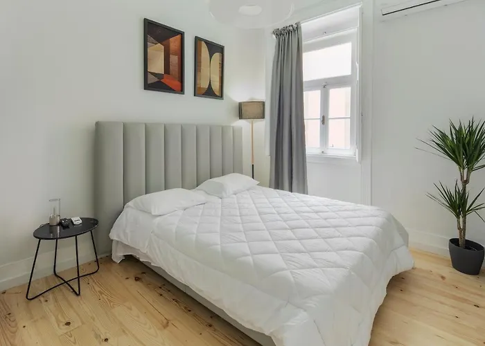 Petit Studio Rosa - Bairro Alto