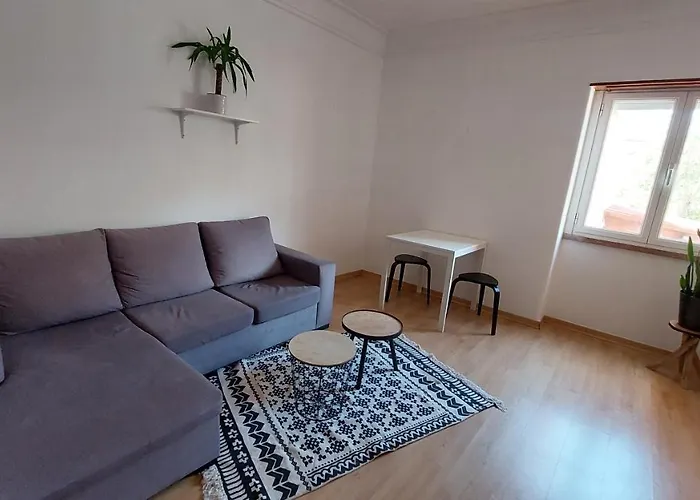 Lisbon Penha Apart