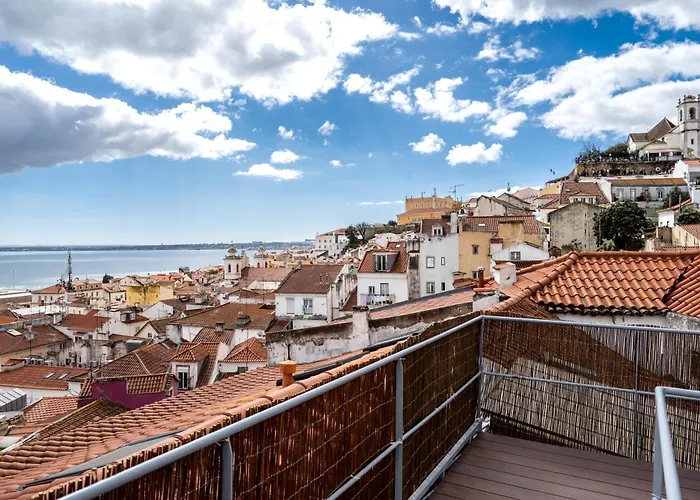 Alfama Terrace 360º - Private Terrace With Exceptional River View With A/C!