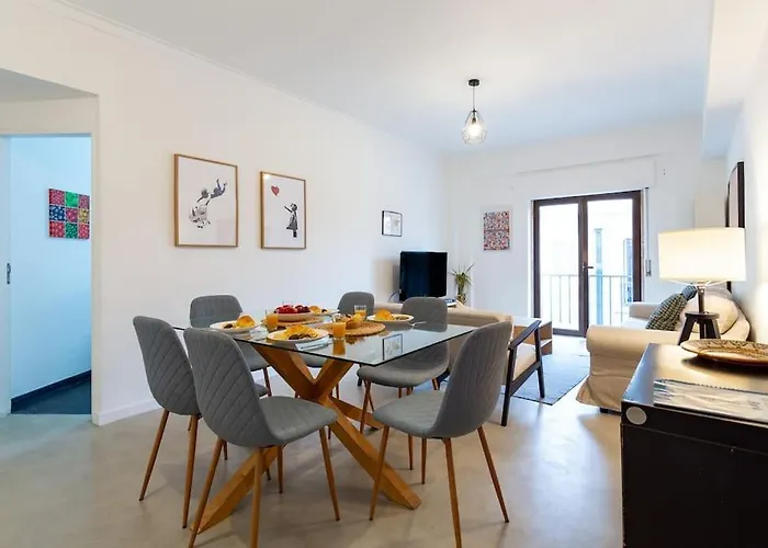 Vita Portucale ! Lapa Vintage Apartment