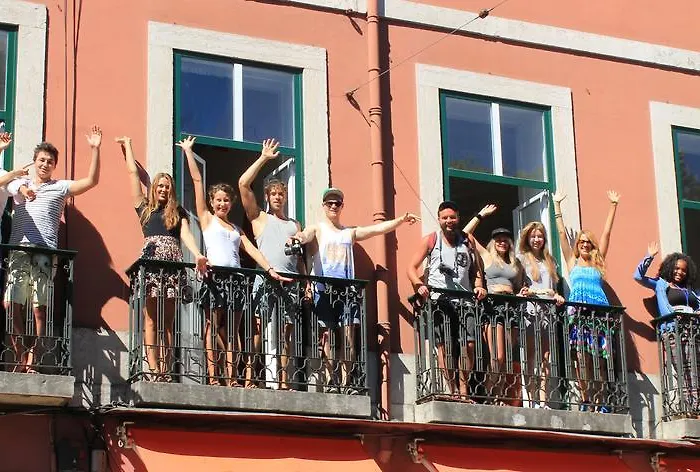 Lookout Lisbon Hostel
