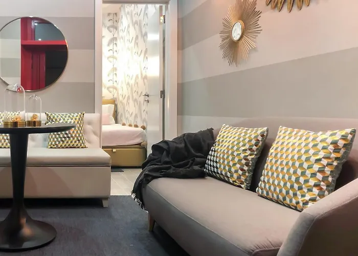 Golden Studio • A/C · Central
